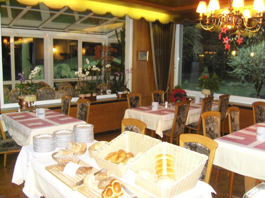 Vista Resort Hostel Zweisimmen Extérieur photo